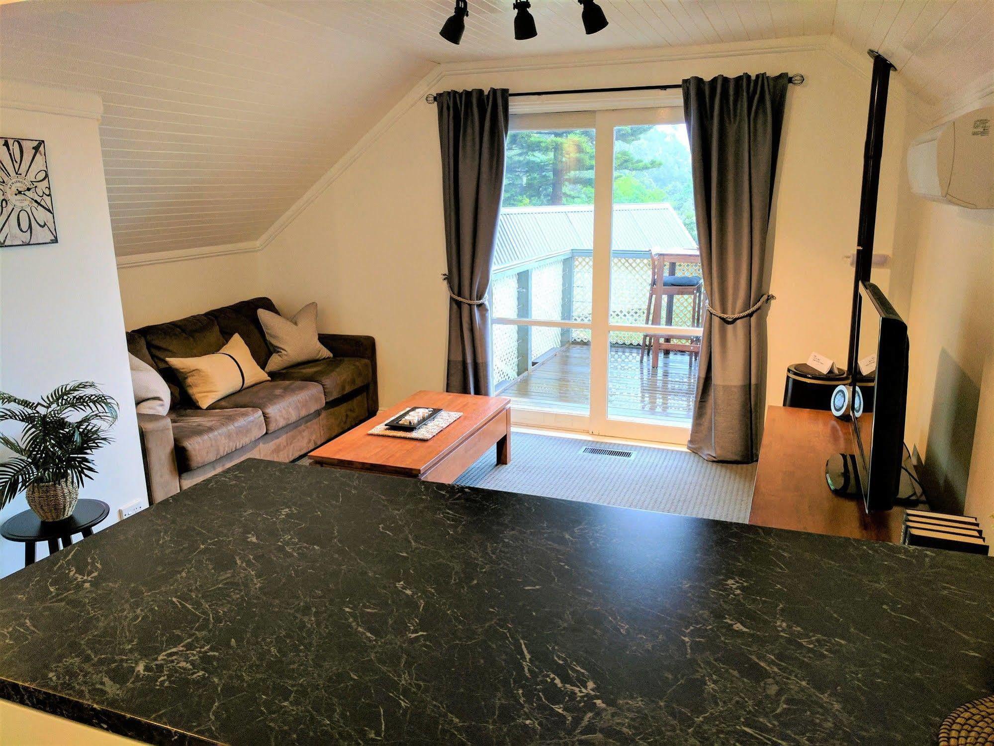 Annie Roes Luxury B&B Bend of Islands Buitenkant foto