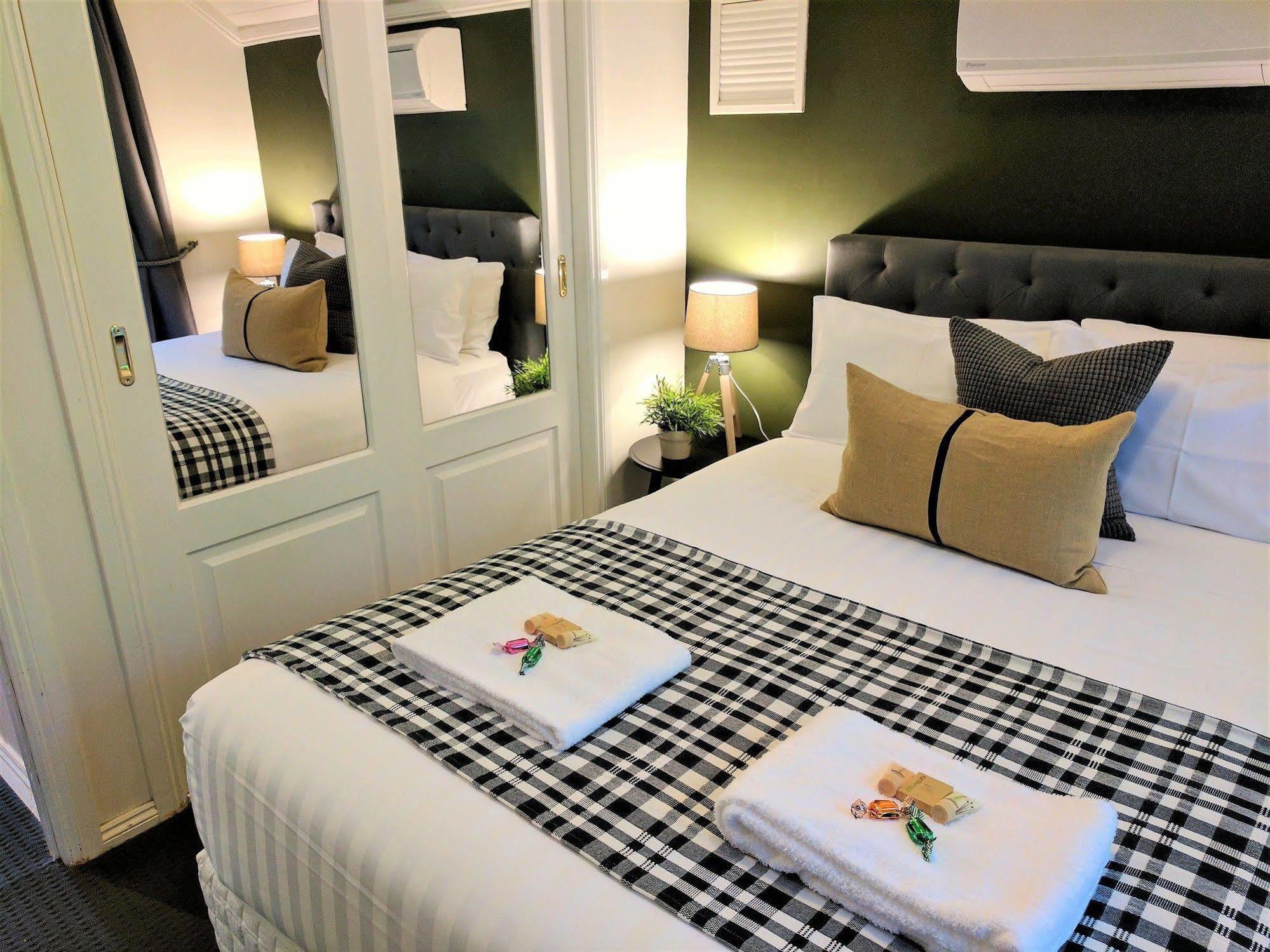 Annie Roes Luxury B&B Bend of Islands Buitenkant foto